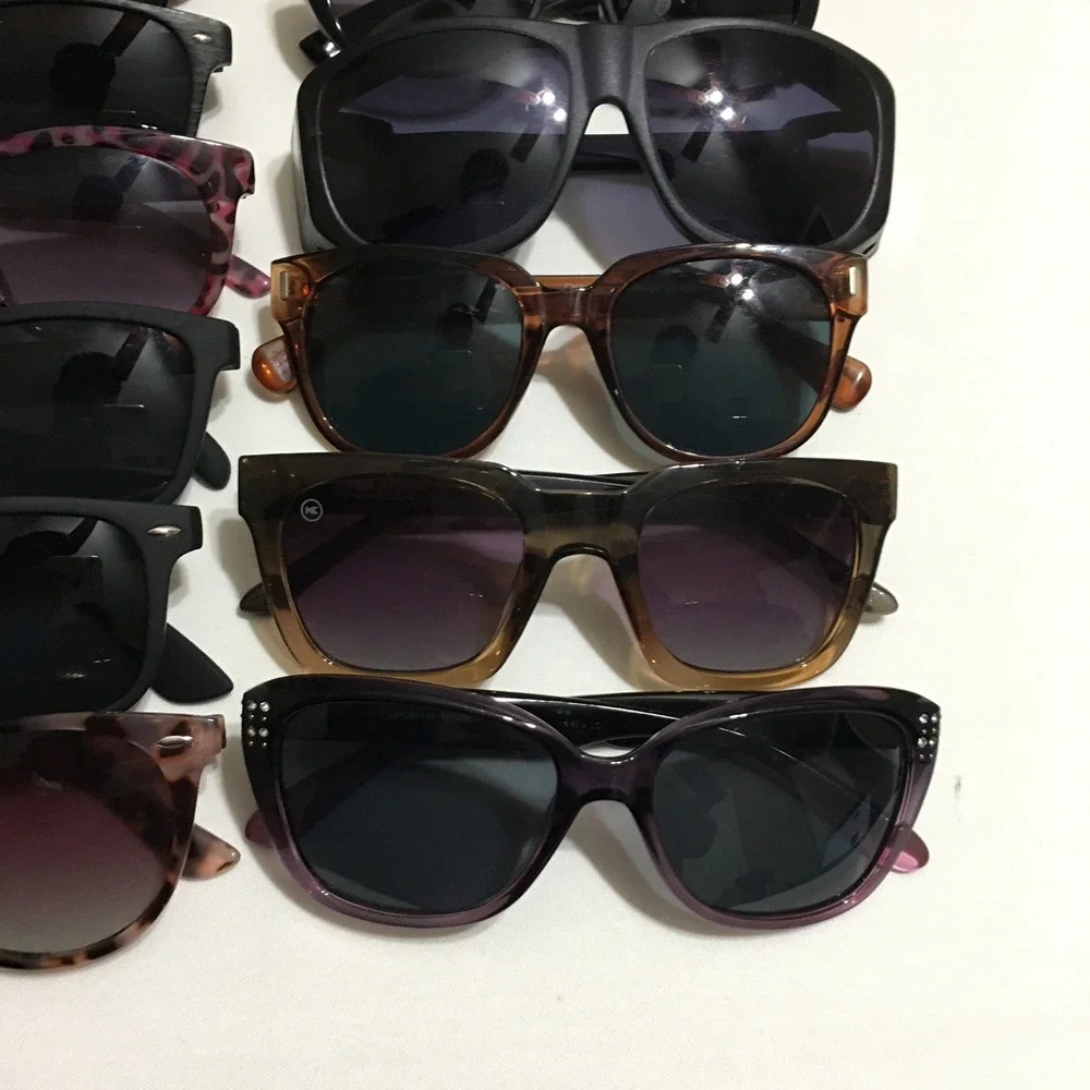 Lot of 30 Unbranded Sunglasses Unisex One Size Multicolor Mixed Styles